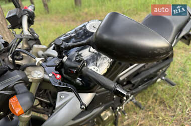 Мотоцикл Без обтекателей (Naked bike) Yamaha XJ6 2009 в 