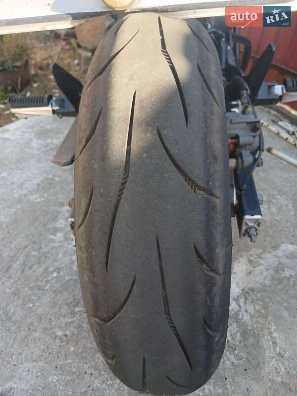 Мотоцикл Без обтікачів (Naked bike) Yamaha XJ6 2012 в Нововолинську