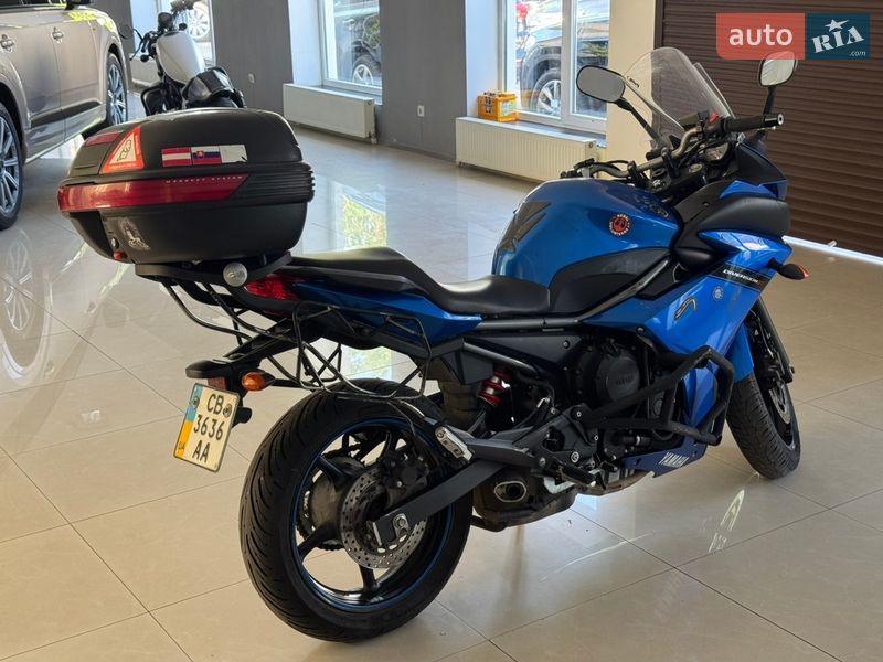 Мотоцикл Без обтекателей (Naked bike) Yamaha XJ6 2010 в Николаеве фото 4 Мотоцикл Без обтекателей (Naked bike) Yamaha XJ6 2010 в Николаеве