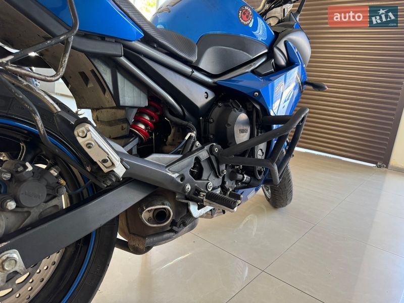 Мотоцикл Без обтекателей (Naked bike) Yamaha XJ6 2010 в Николаеве фото 12 Мотоцикл Без обтекателей (Naked bike) Yamaha XJ6 2010 в Николаеве