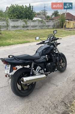 Мотоцикл Классик Yamaha XJR 1200 1998 в 