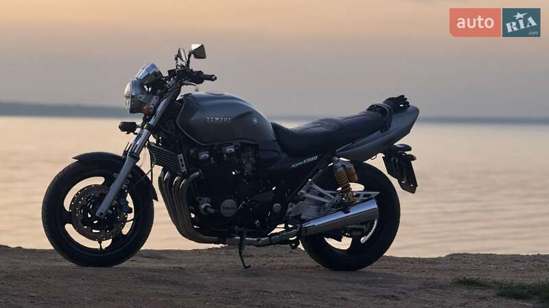 Мотоцикл Классик Yamaha XJR 1300 2000 в Нерубайском