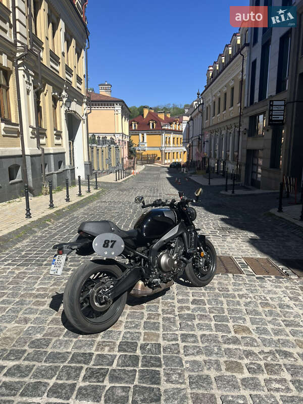 Мотоцикл Без обтекателей (Naked bike) Yamaha XSR 900 2024 в Киеве