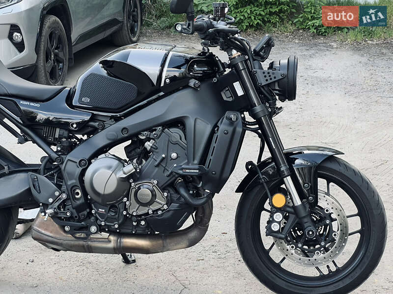 Мотоцикл Без обтекателей (Naked bike) Yamaha XSR 900 2024 в Киеве