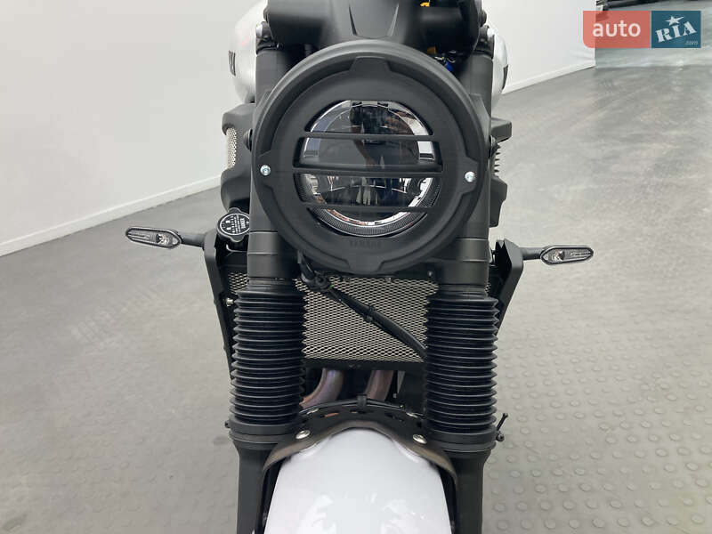 Мотоцикл Классик Yamaha XSR 2024 в Киеве