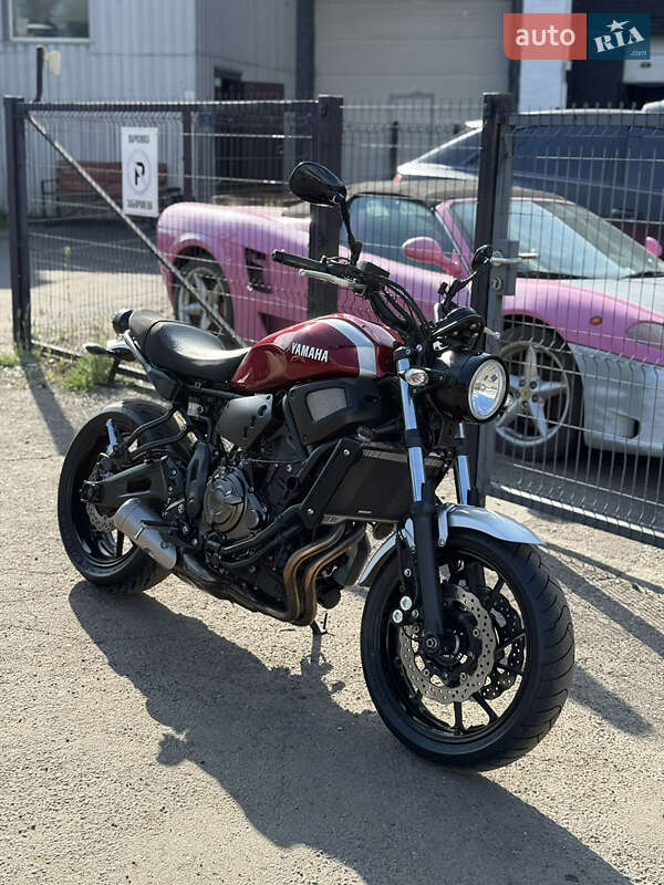 Yamaha XSR 2017