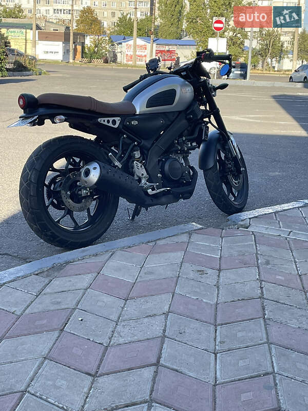 Yamaha XSR 2020