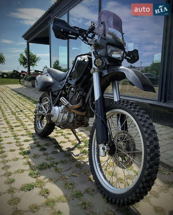 Мотоцикл Внедорожный (Enduro) Yamaha XT 2001 в Киеве