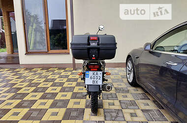 Мотоцикл Классик Yamaha YBR125 2008 в 