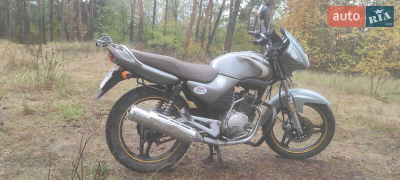 Мотоцикл Классик Yamaha YBR125 2005 в Чернигове