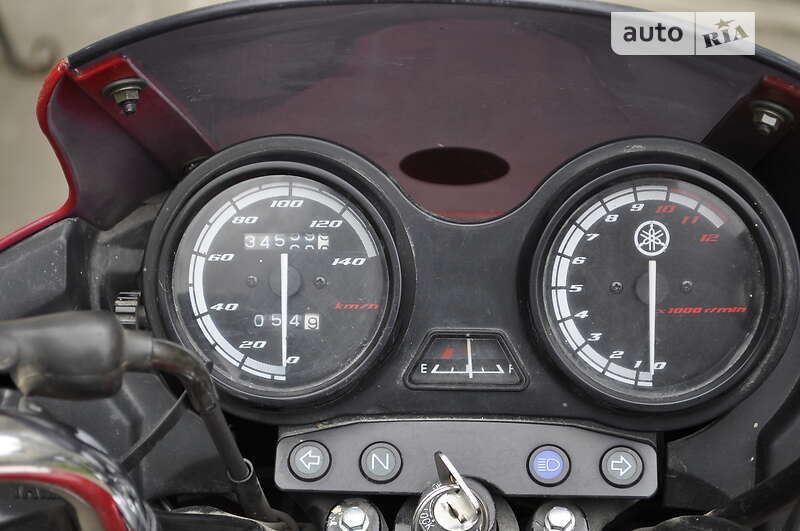 Мотоцикл Спорт-туризм Yamaha YBR 2005 в Калуше