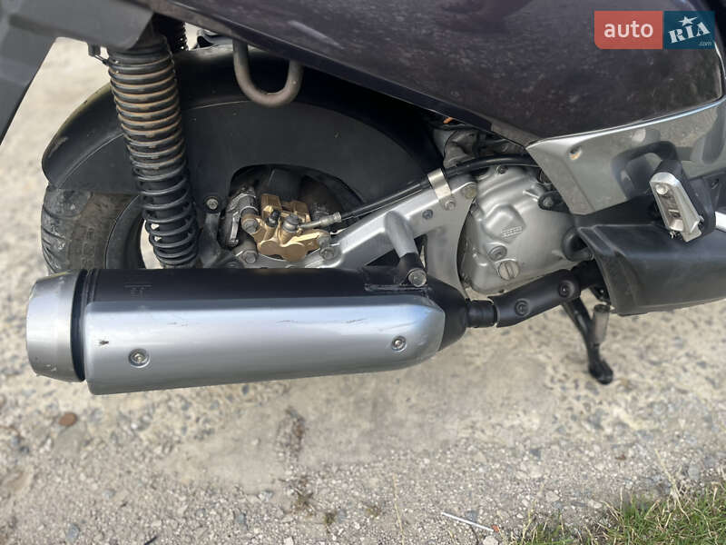 Макси-скутер Yamaha YP 2006 в Каменец-Подольском