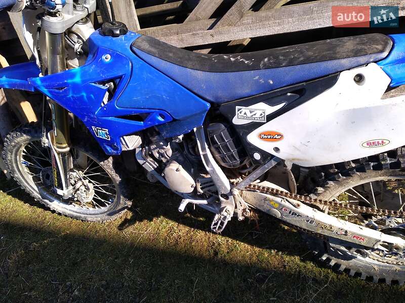Мотоцикл Кросс Yamaha YZ 125 2011 в Рахові