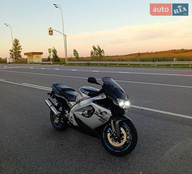 Спортбайк Yamaha YZF 1000R 2002 в Баре