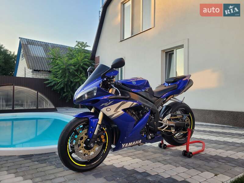 Спортбайк Yamaha YZF 1000R 2004 в Каневі