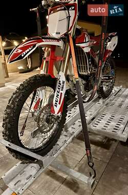 Мотоцикл Кросс Yamaha YZF 250 2014 в 