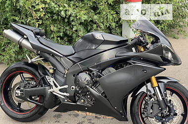 Спортбайк Yamaha YZF R1 2008 в Одессе