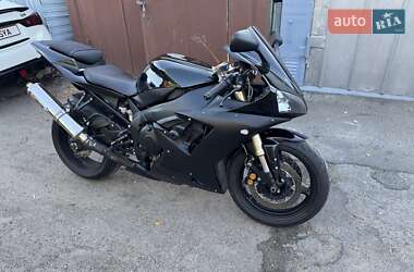 Спортбайк Yamaha YZF R1 2004 в Киеве