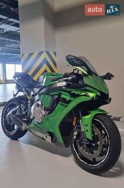 Спортбайк Yamaha YZF R1 2016 в Одесі