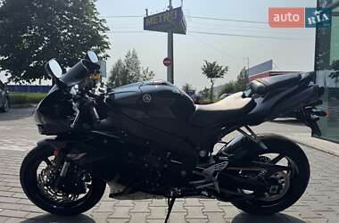 Спортбайк Yamaha YZF R1 2007 в 