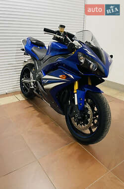 Спортбайк Yamaha YZF R1 2008 в Киеве