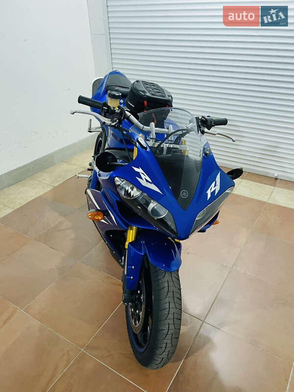Спортбайк Yamaha YZF R1 2008 в Киеве