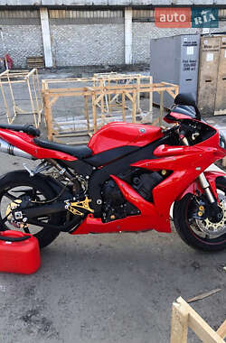 Спортбайк Yamaha YZF R1 2007 в 