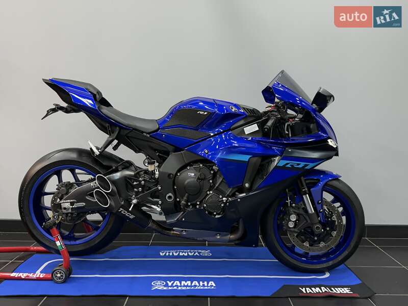 Yamaha YZF R1 2022
