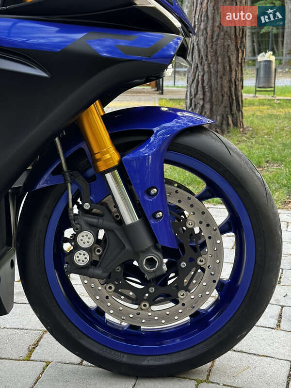 Спортбайк Yamaha YZF R1 2019 в Золочеві