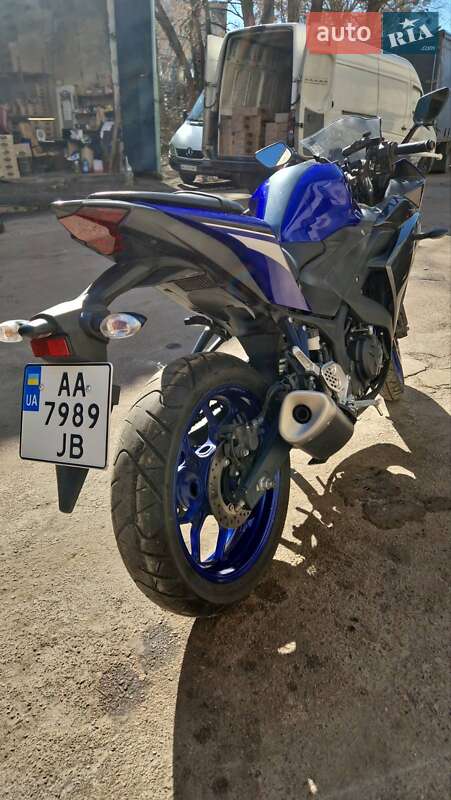 Спортбайк Yamaha YZF-R25 2016 в Киеве фото 6 Спортбайк Yamaha YZF-R25 2016 в Киеве