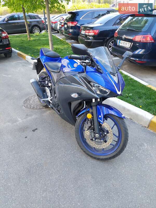 Спортбайк Yamaha YZF-R25 2016 в Киеве фото 3 Спортбайк Yamaha YZF-R25 2016 в Киеве
