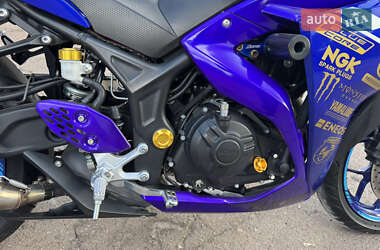 Мотоцикл Без обтекателей (Naked bike) Yamaha YZF-R25 2017 в 
