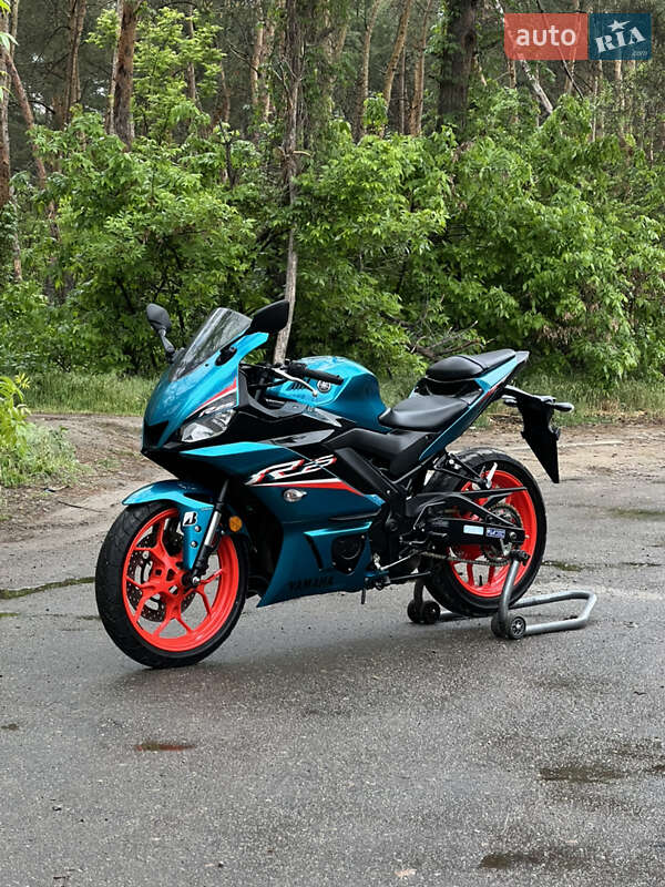 Спортбайк Yamaha YZF-R25 2021 в 