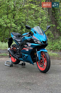 Спортбайк Yamaha YZF-R25 2021 в 