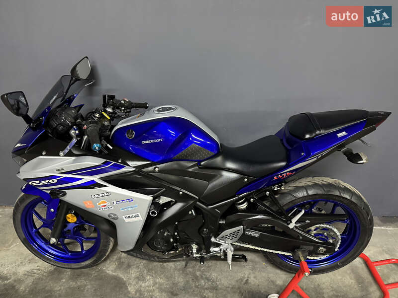 Спортбайк Yamaha YZF-R25 2016 в Києві