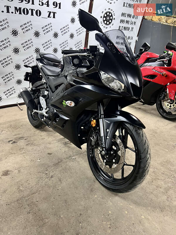 Yamaha YZF-R3 2021