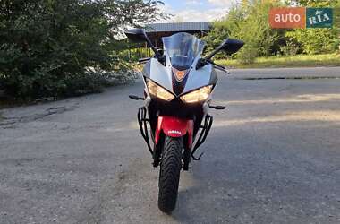 Спортбайк Yamaha YZF-R3 2016 в 
