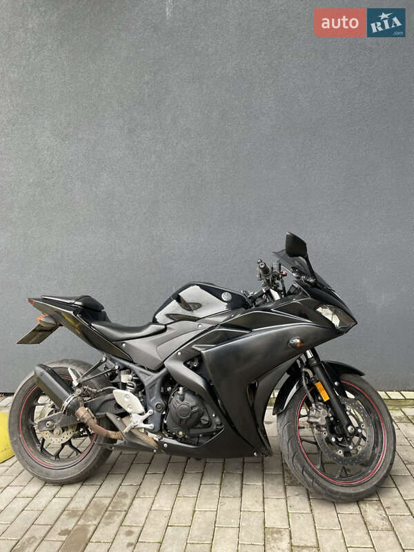 Спортбайк Yamaha YZF-R3 2015 в Луцьку фото 15 Спортбайк Yamaha YZF-R3 2015 в Луцьку