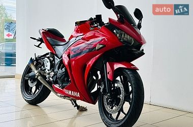Спортбайк Yamaha YZF-R3 2016 в Киеве