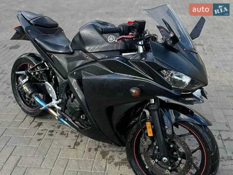 Yamaha YZF-R3 2015