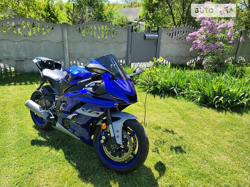 Спортбайк Yamaha YZF R6 2020 в Киеве