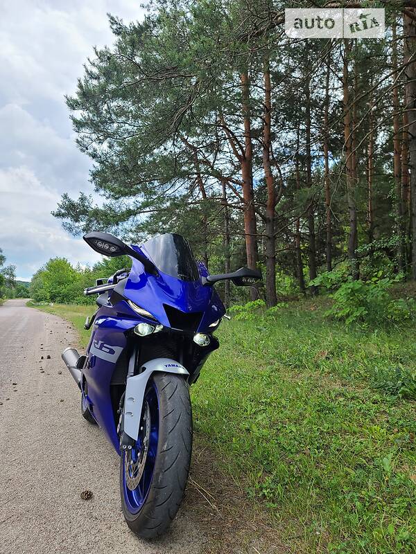Спортбайк Yamaha YZF R6 2020 в Киеве