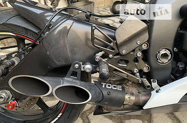 Спортбайк Yamaha YZF R6 2016 в 
