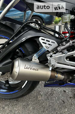 Спортбайк Yamaha YZF R6 2005 в 