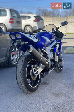 Спортбайк Yamaha YZF R6 2002 в 