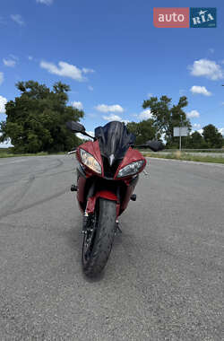 Спортбайк Yamaha YZF R6 2013 в 