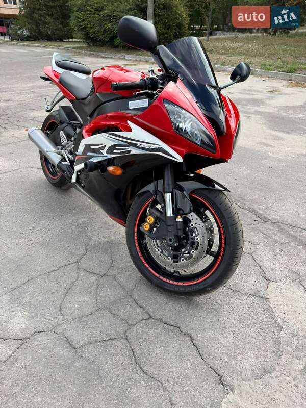 Спортбайк Yamaha YZF R6 2011 в Верхньодніпровську