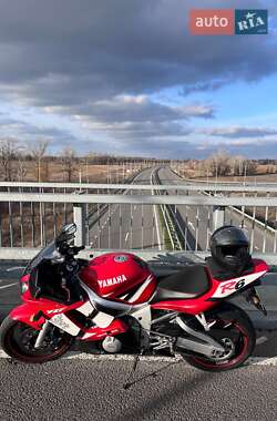 Спортбайк Yamaha YZF R6 2001 в Дніпрі