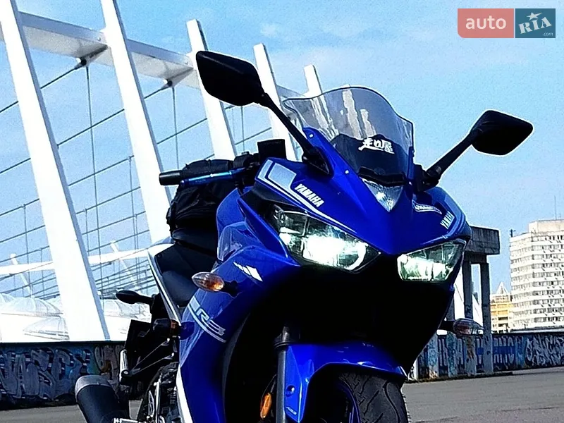 Yamaha YZF 2017