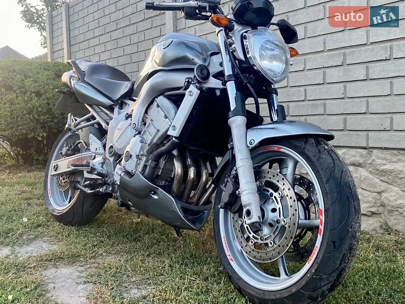 Yamaha ZF6 2005